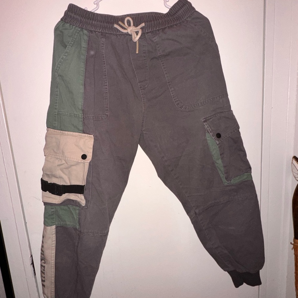MMUSEUM CARGO PANT SIZE M